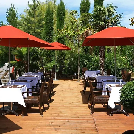 Sowell Domaine De La Petite Isle 4*