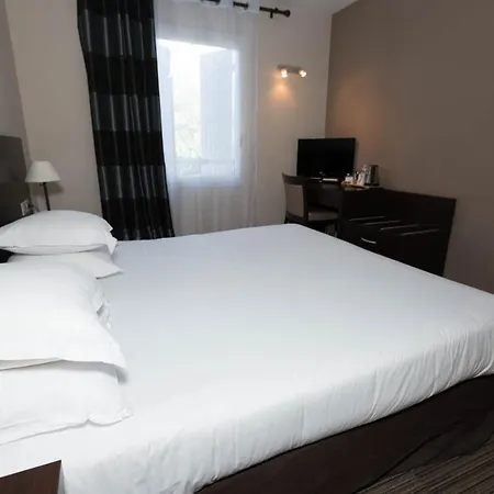 Sowell Domaine De La Petite Isle 4*
